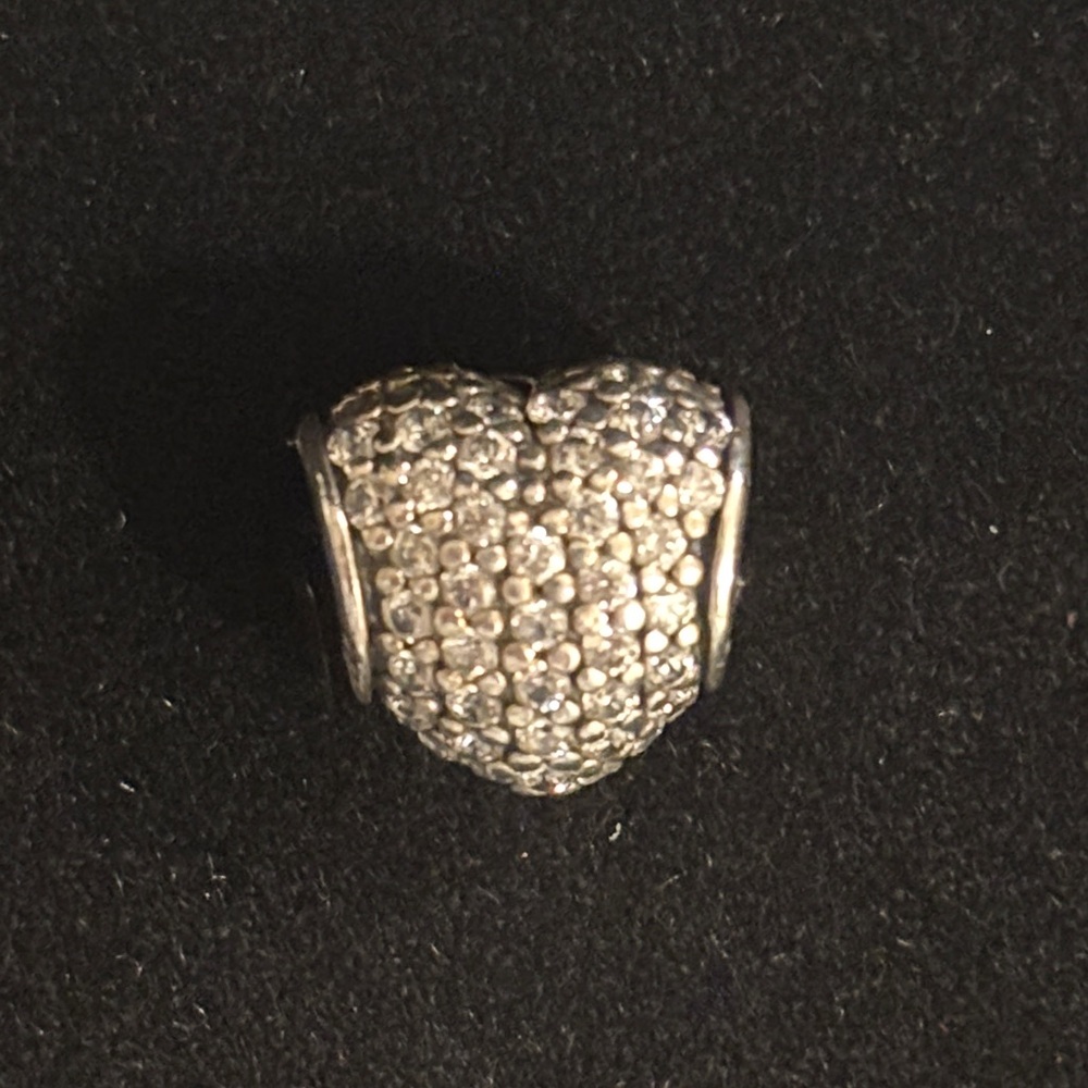 Pandora Sparkling Heart Sparkling Heart Charm *Retired*